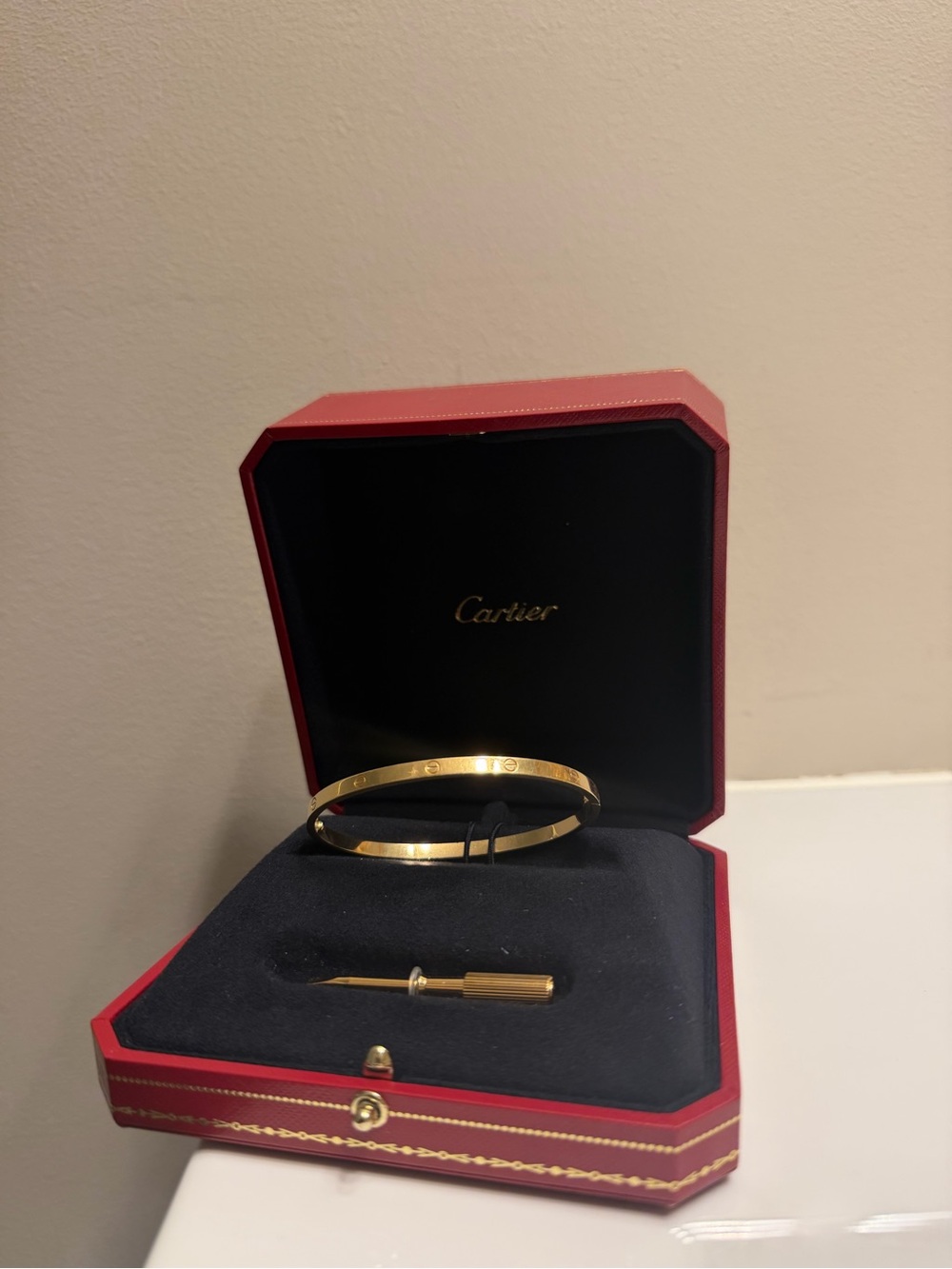 Cartier small Gold Bracelet with box size 19 - Picture 6 of 7